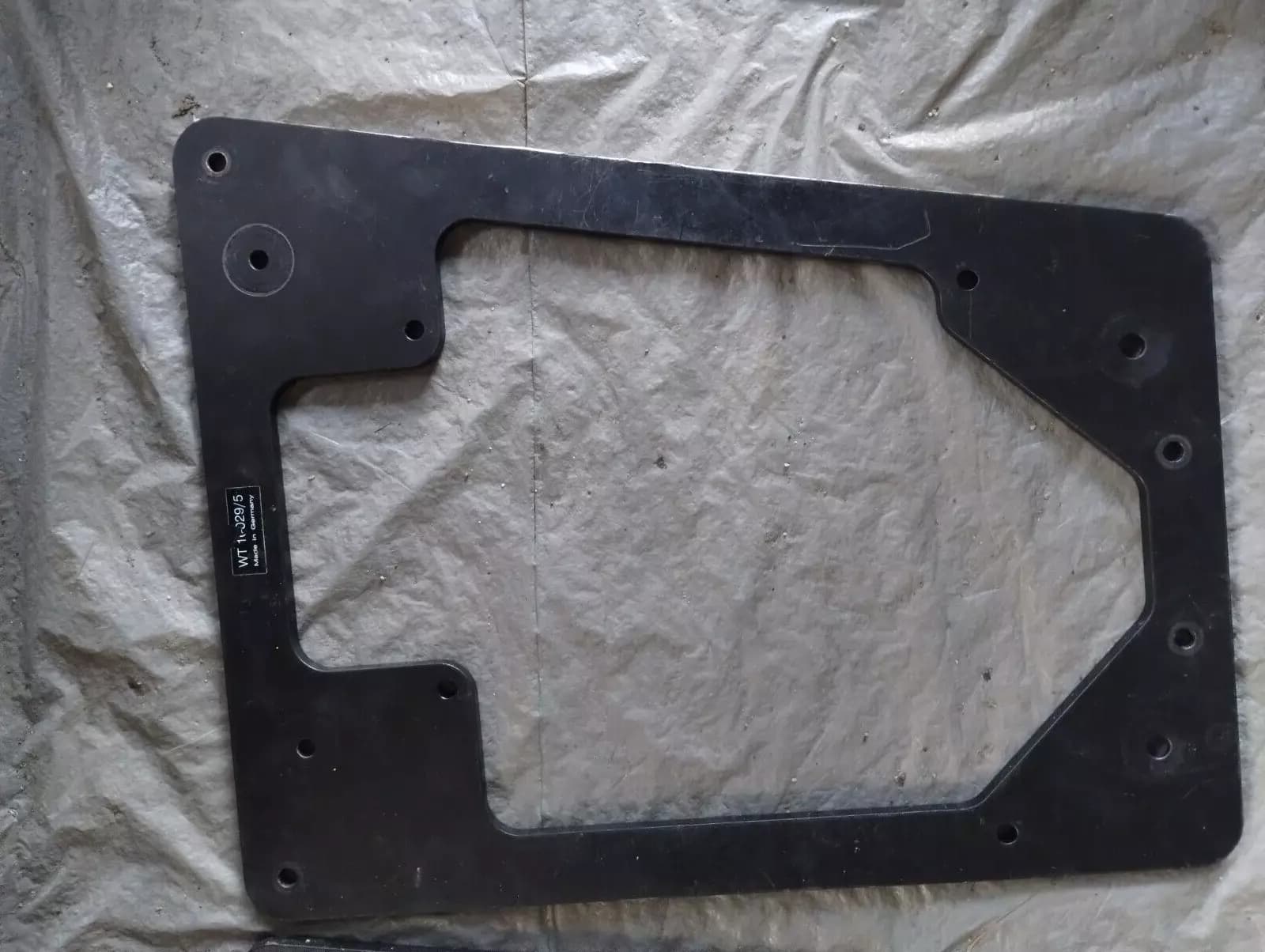 NEW BENTLEY genuine HYDRAUL PLATFORM PILLARS NR: WT10029/5