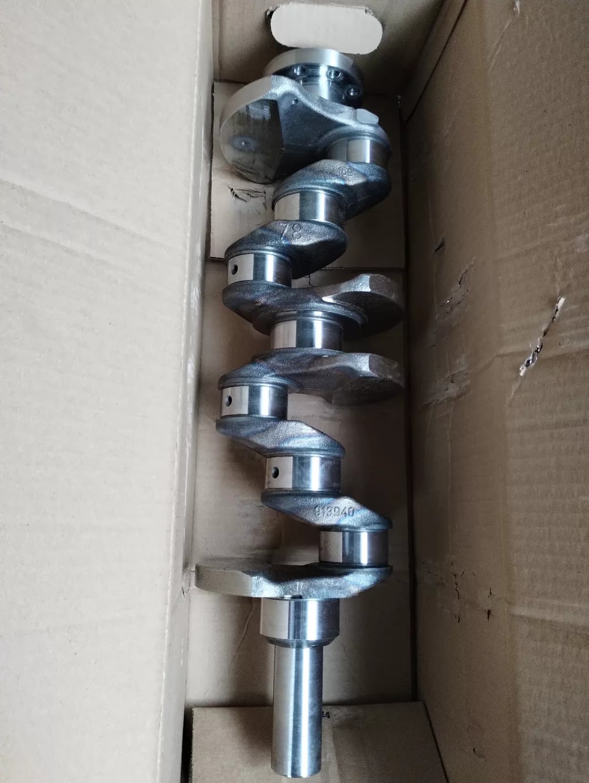 SAAB Genuine 900, 9000, 9-5, 9-3 Crankshaft Part No : 9139403