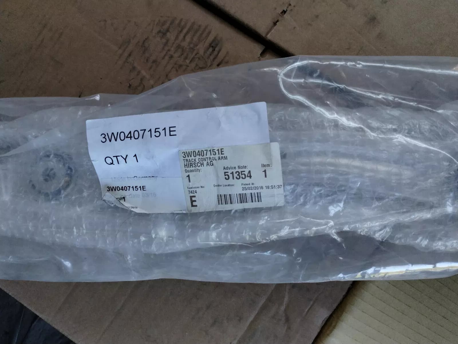 Bentley genuine Track control arm, complete No : 3W0407151E