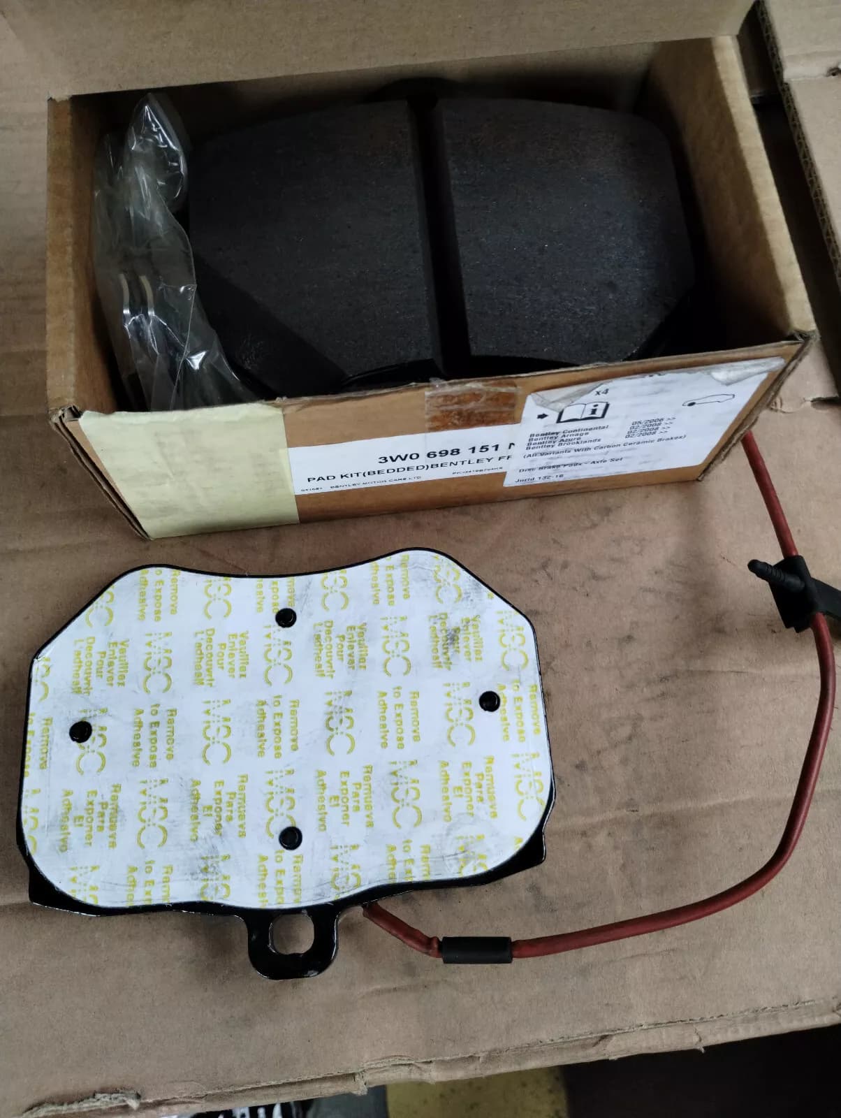 Bentley genuine CARBON CERAMIC FRONT BRAKE PADS No:3W0698151N