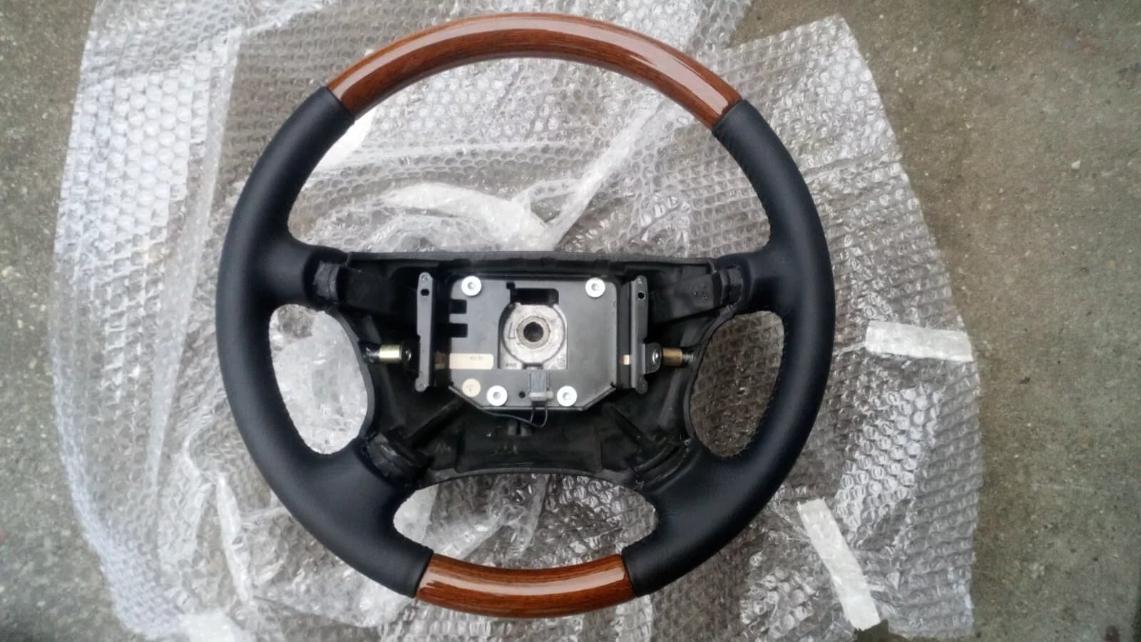 SAAB 9000 A50, Griffin leather wood steering wheel, reconditioned Part no:4801981
