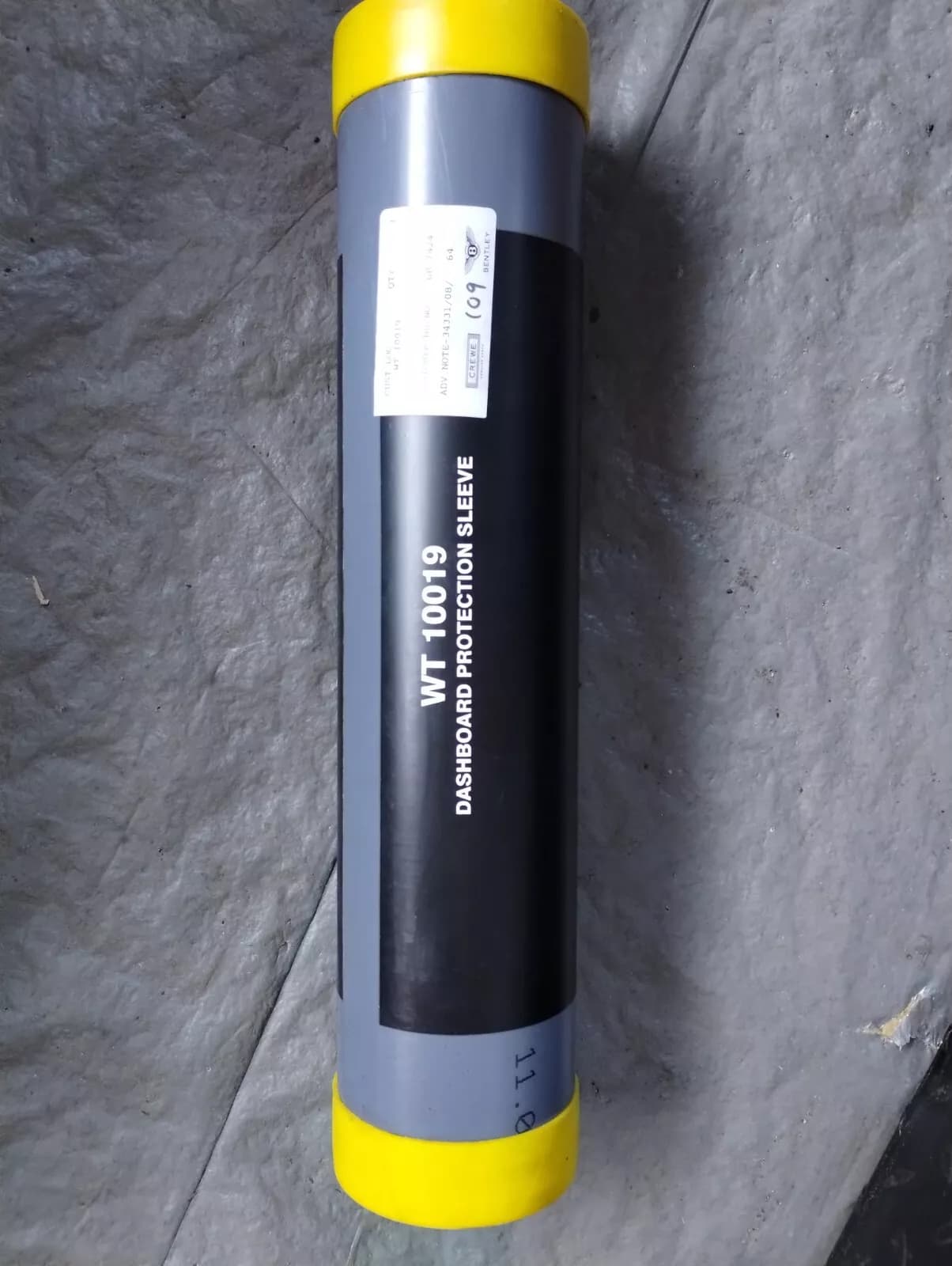 NEW BENTLEY genuine DASHBOARD PROT SLEEVE No: WT10019