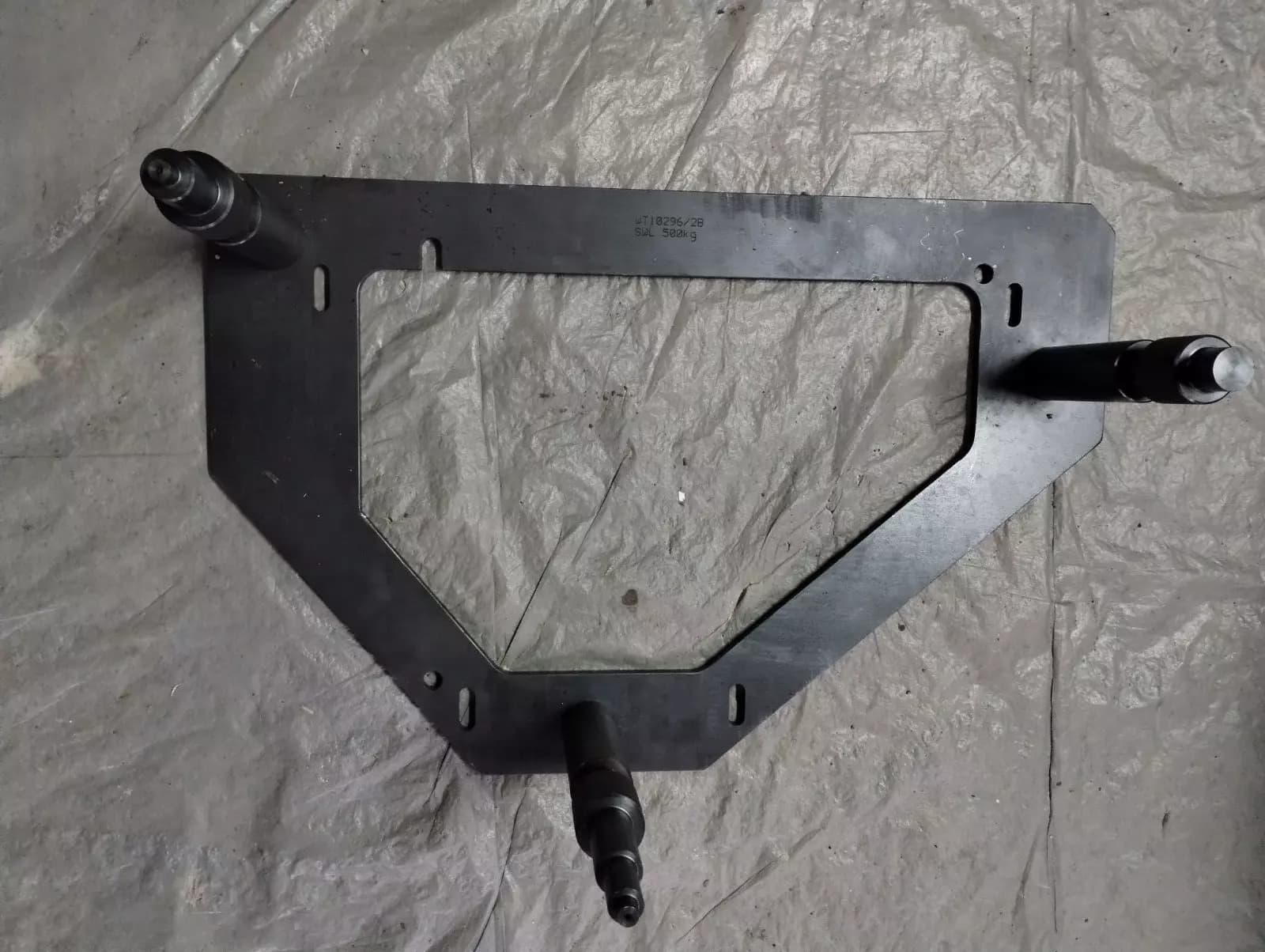 NEW BENTLEY genuine AUTO TRAN LIFTING PILLARS NR: WT10296/2B