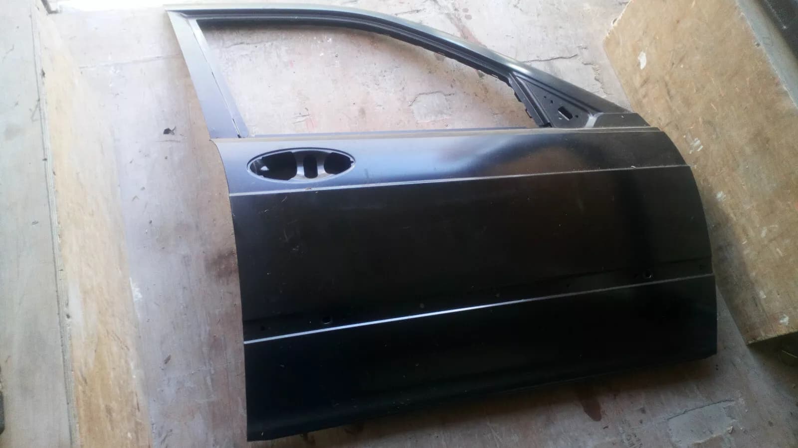 SAAB 9-5 Original New Front Door right