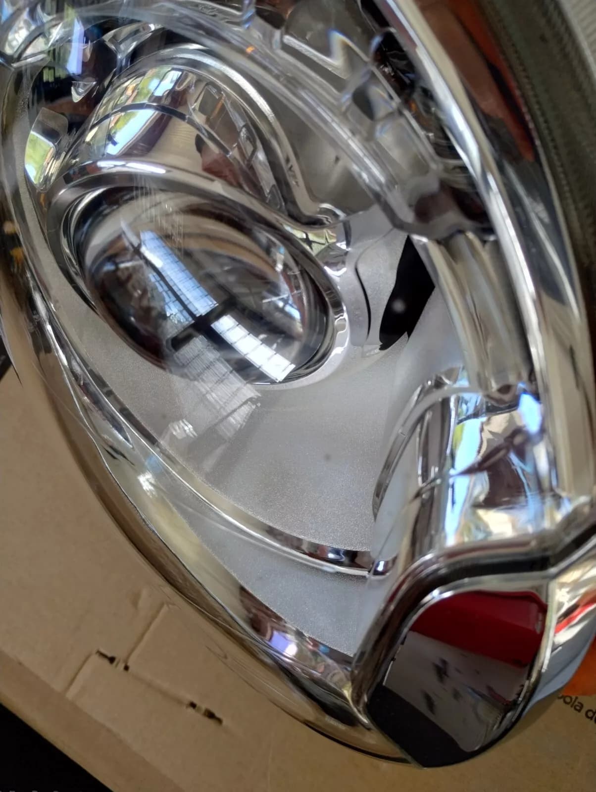 Genuine Fiat 500 HEADLAMP No: 51844936
