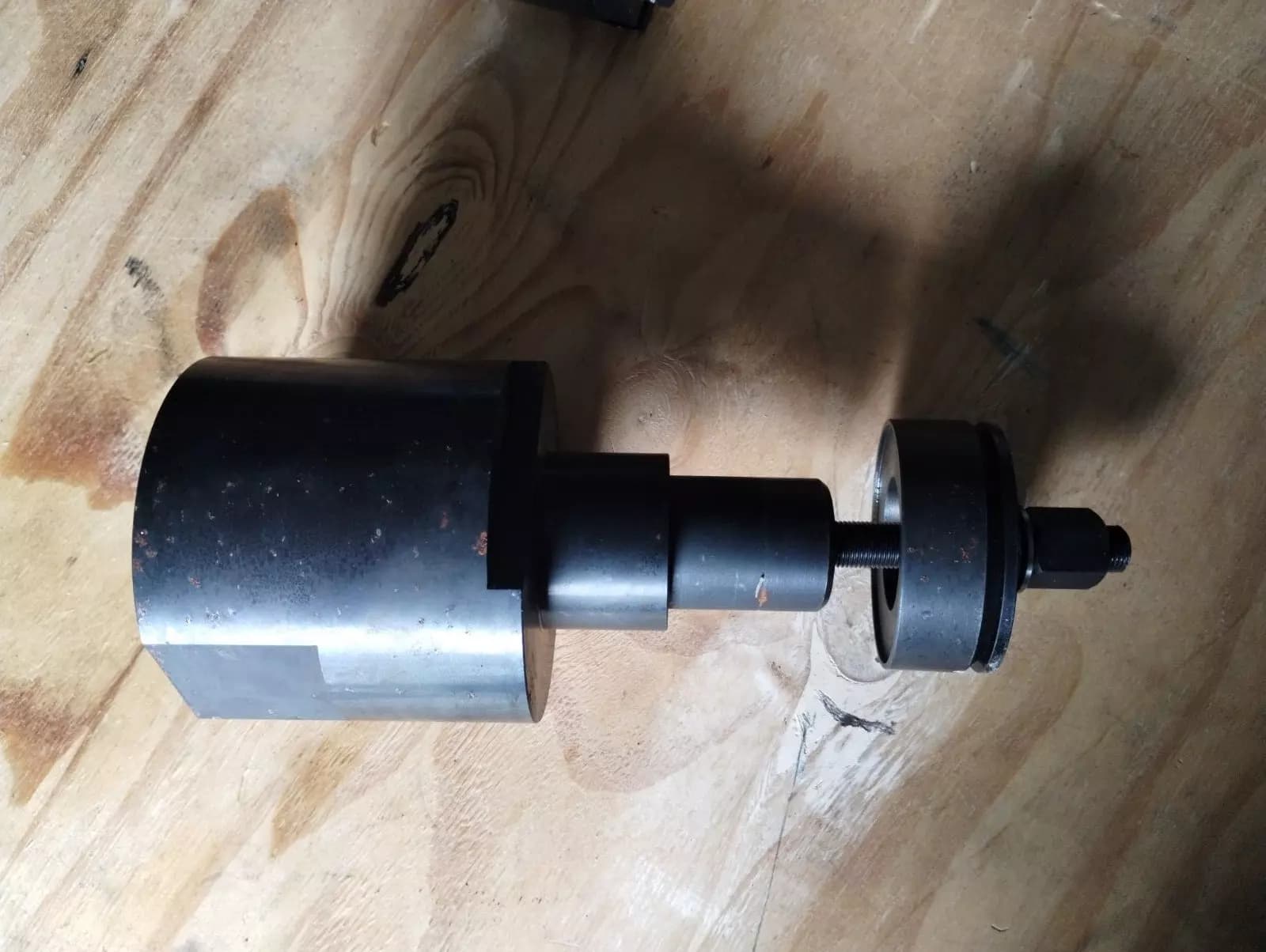 NEW BENTLEY genuine TOOL KIT RR BRG/HUB INST No : PD30293PA / ADP