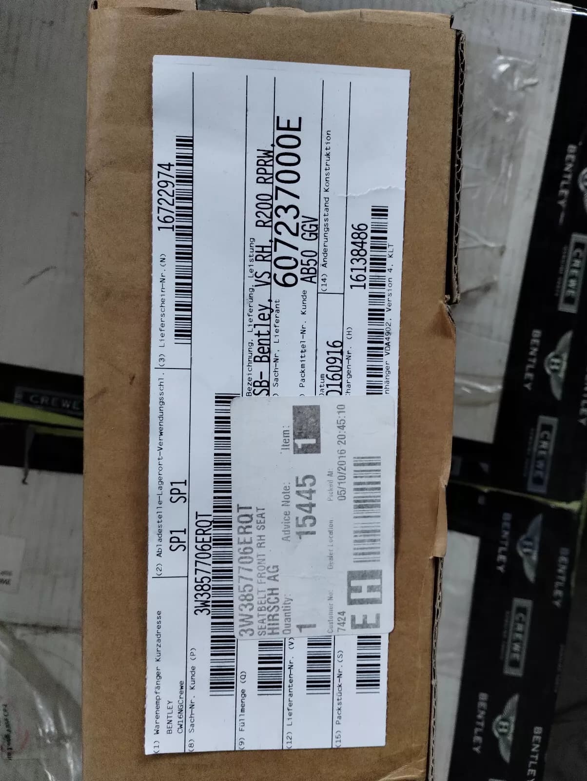 Bentley genuine SEATBELT FRONT RH SEAT No : 3W3857706ERQT