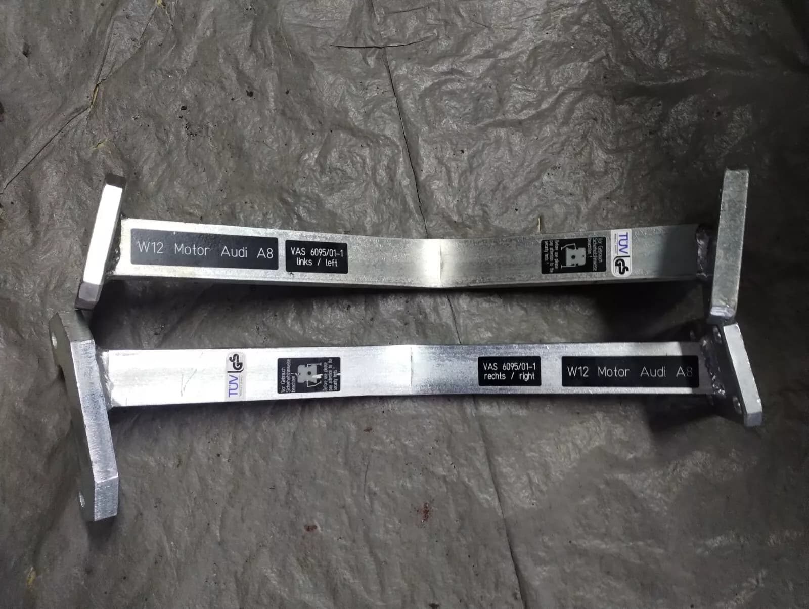 NEW BENTLEY genuine Engine/Transmission Holder W12 No: VAS 6095/01-1 R, L