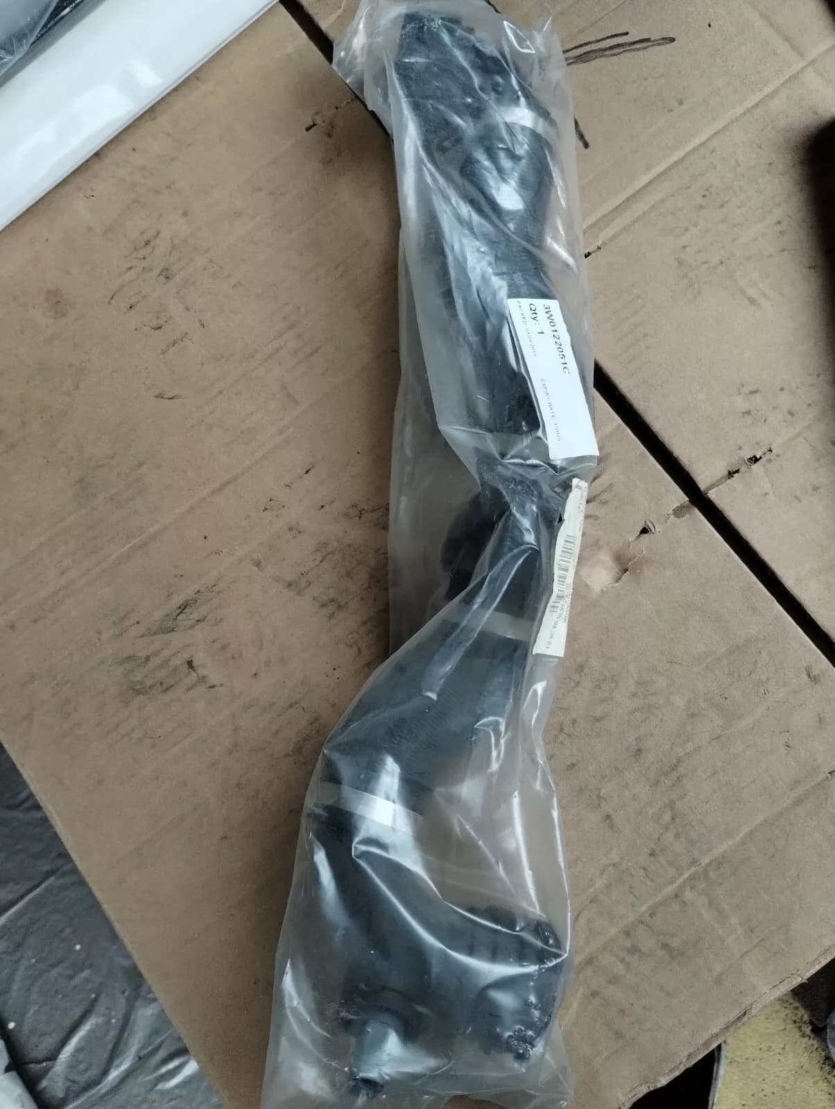 Bentley genuine COOLING HOSE TOP No:3W0122051C