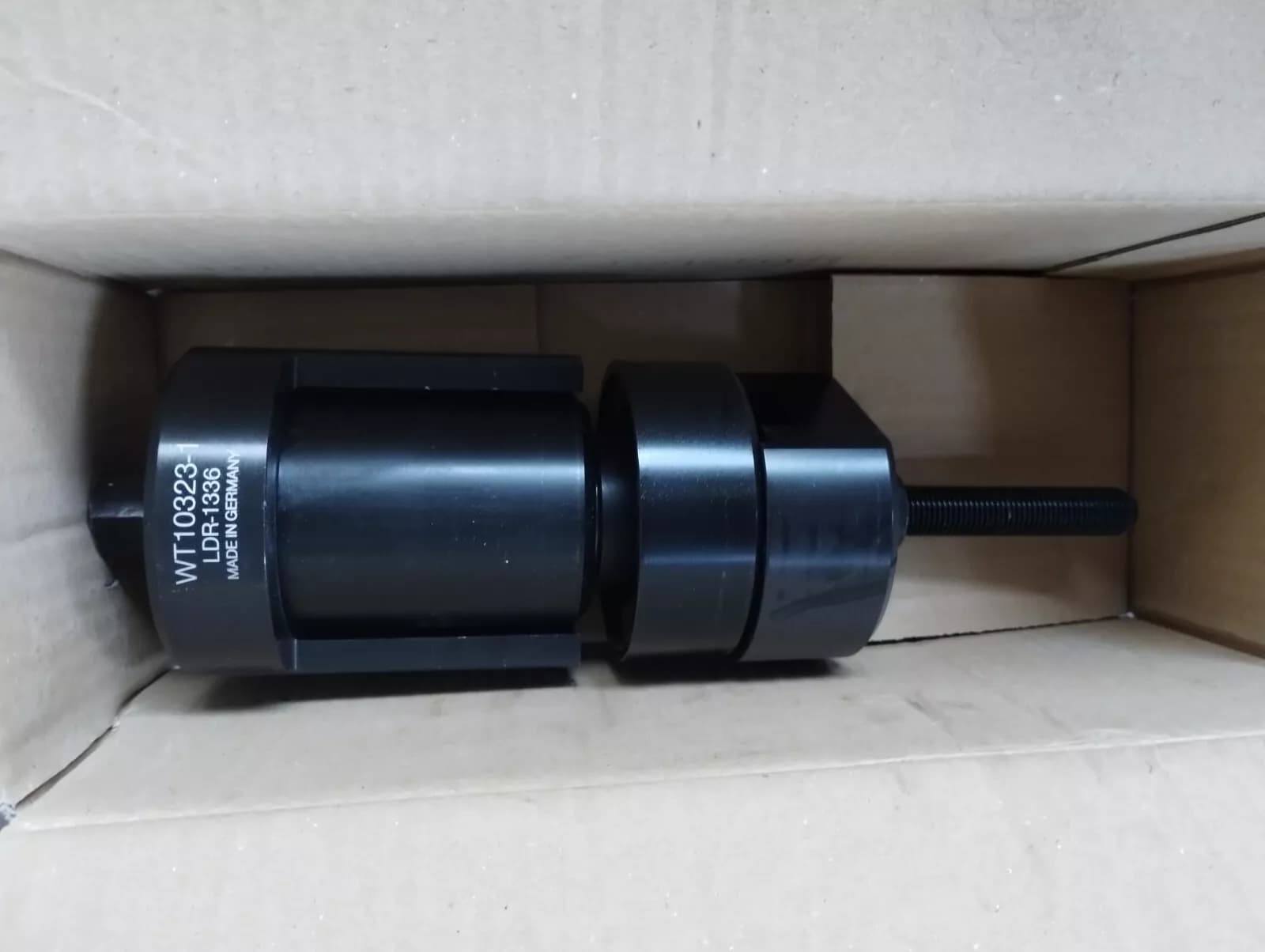 BENTLEY, VAG genuine BUSH TOOL No: WT10323-1