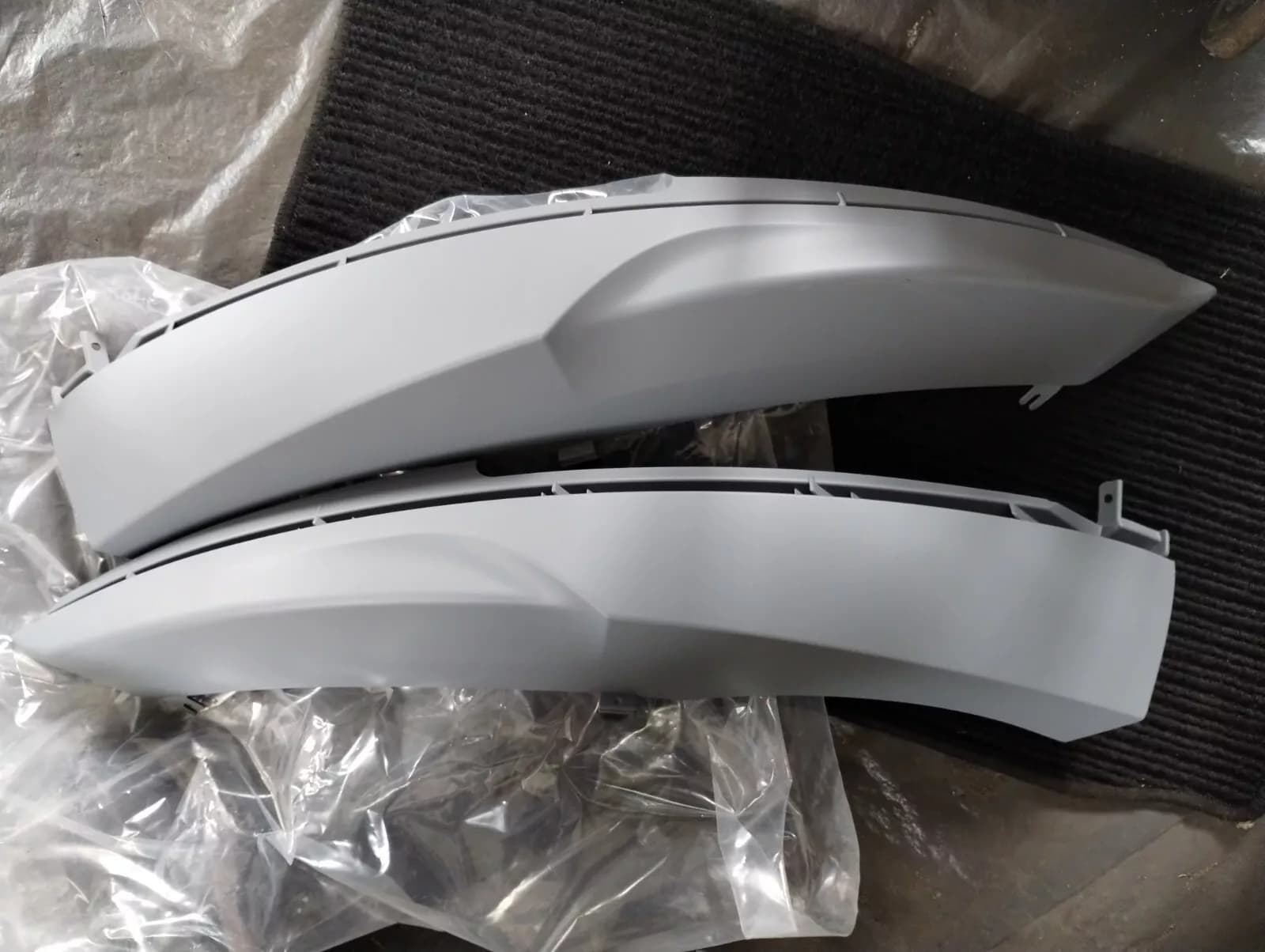 Genuine Fiat Bravo 2007-15 FRONT BUMPER SPOILERS No: 50901596