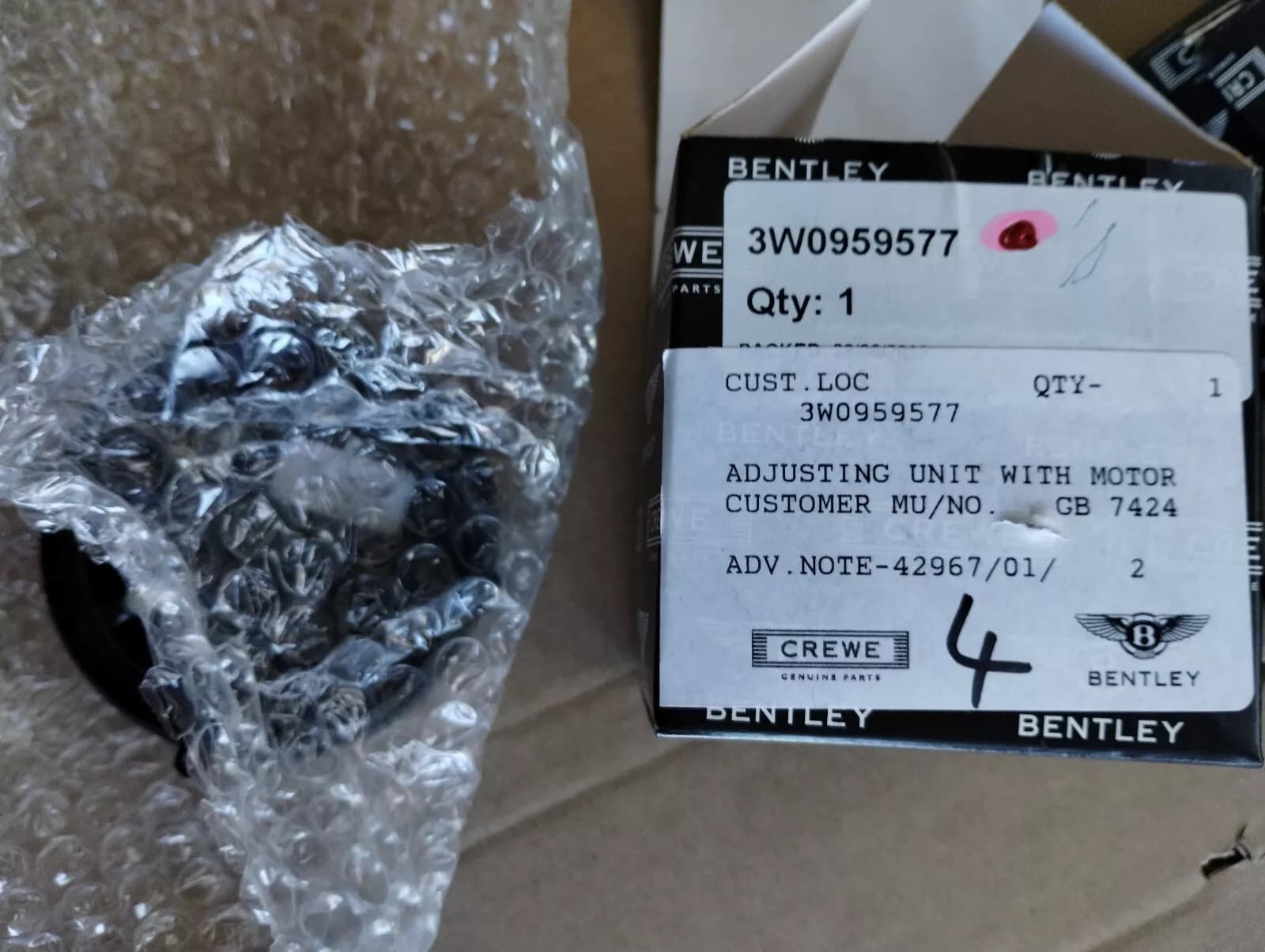 Bentley genuine MIRROR ENGINE No : 3W0959577