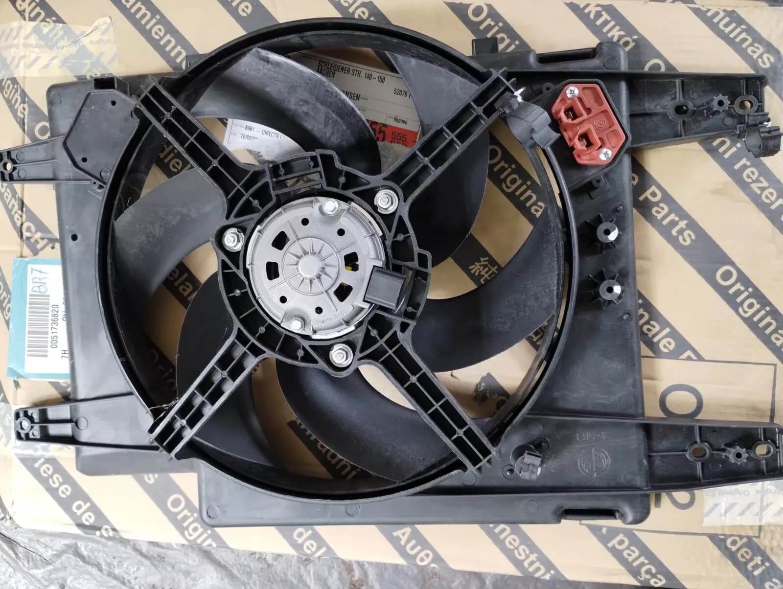 Genuine Fiat Radiator Fan No : 51736820