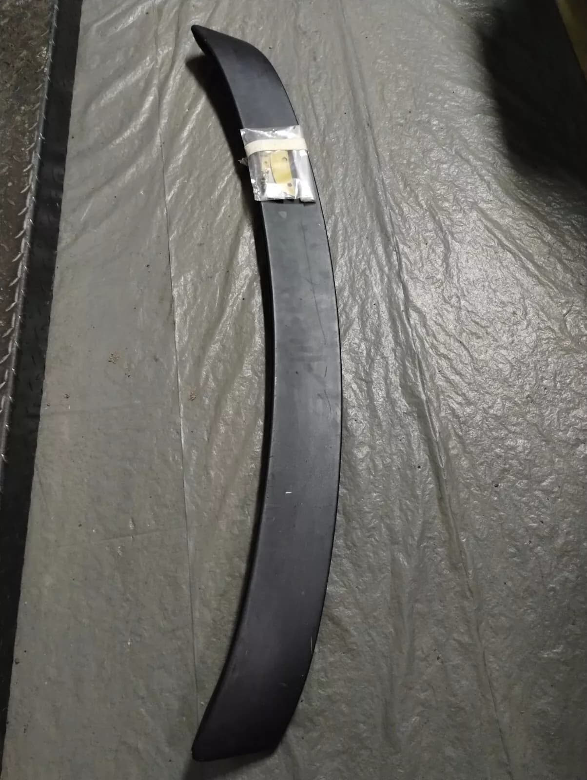 Saab 9000 rear spoiler part no : 116005802