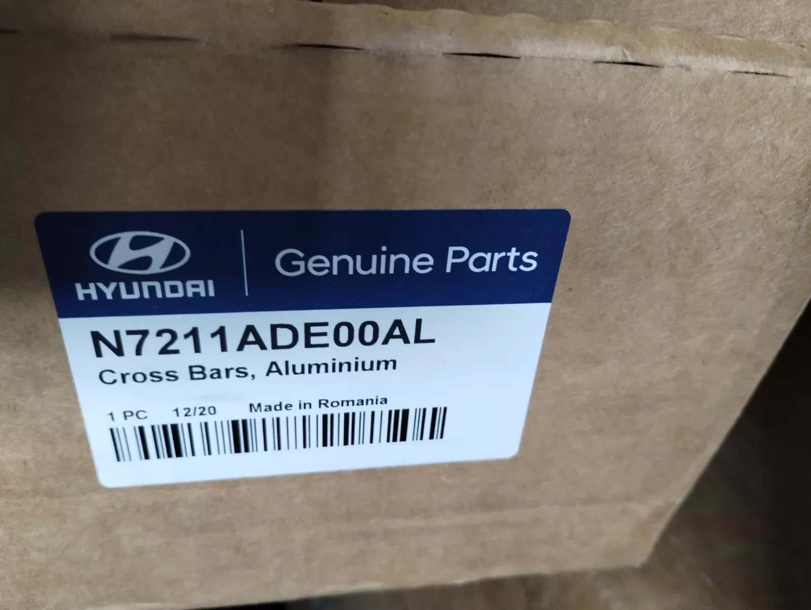 Genuine HYUNDAI Roof Rack No: N7211ADE00AL