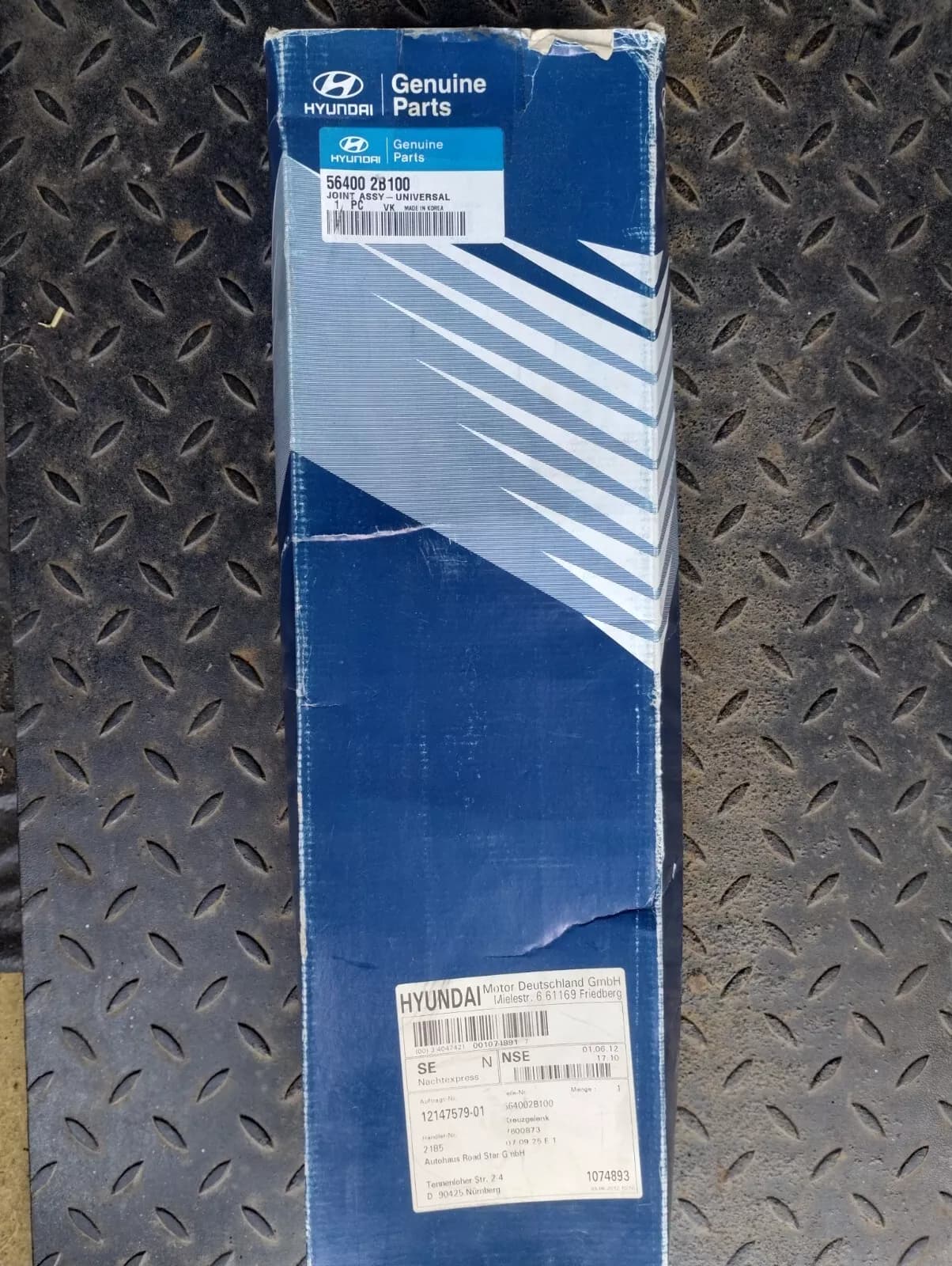 HYUNDAI genuine JOINT ASSY-UNIVERSAL No : 564002B100