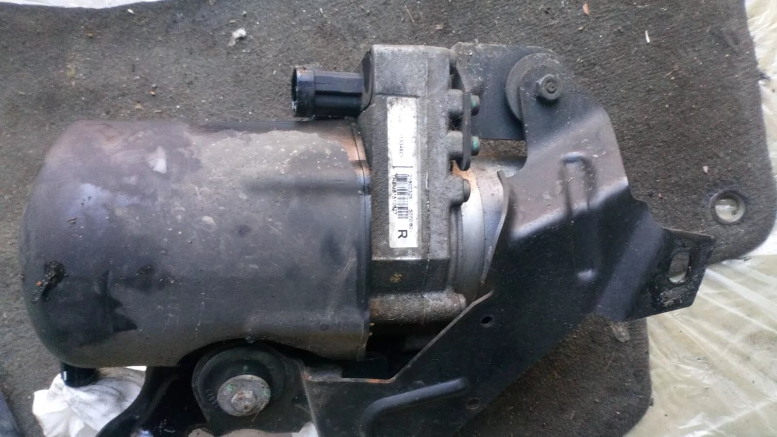 Peugeot 607 2.2 HDI Servo pump electrohydraulic year:2006