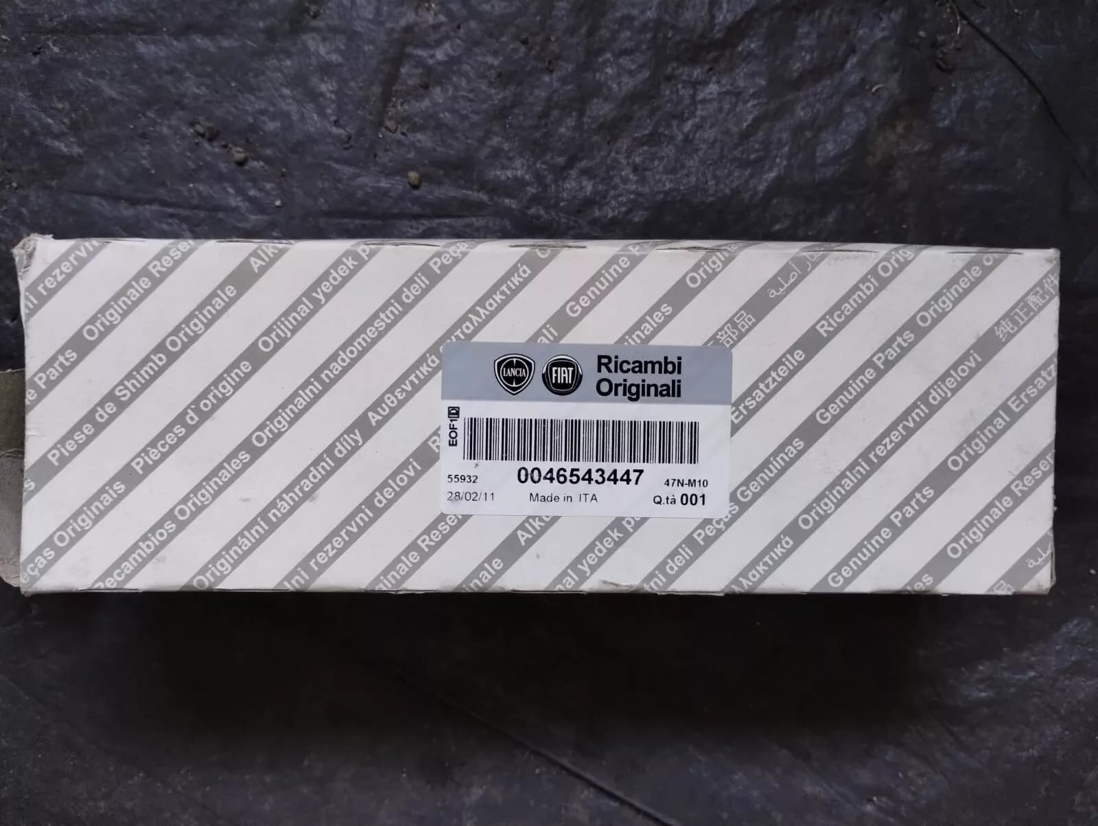 Genuine Fiat KEY SWITCH IGNITION No : 46543447