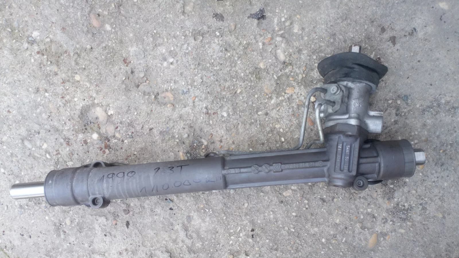 SAAB 9-5 steering gear part no:5057369 year:1998