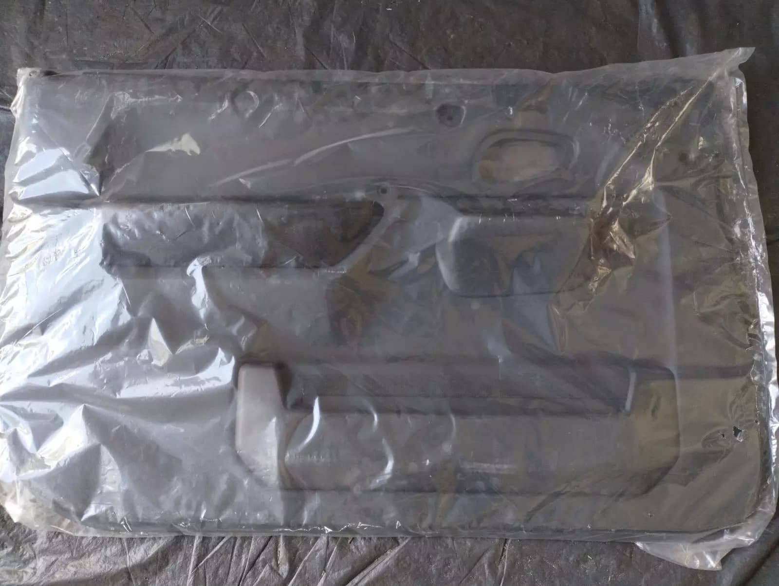 Suzuki Jimny Genuine Door panel No: 83702-81AC0-GLZ