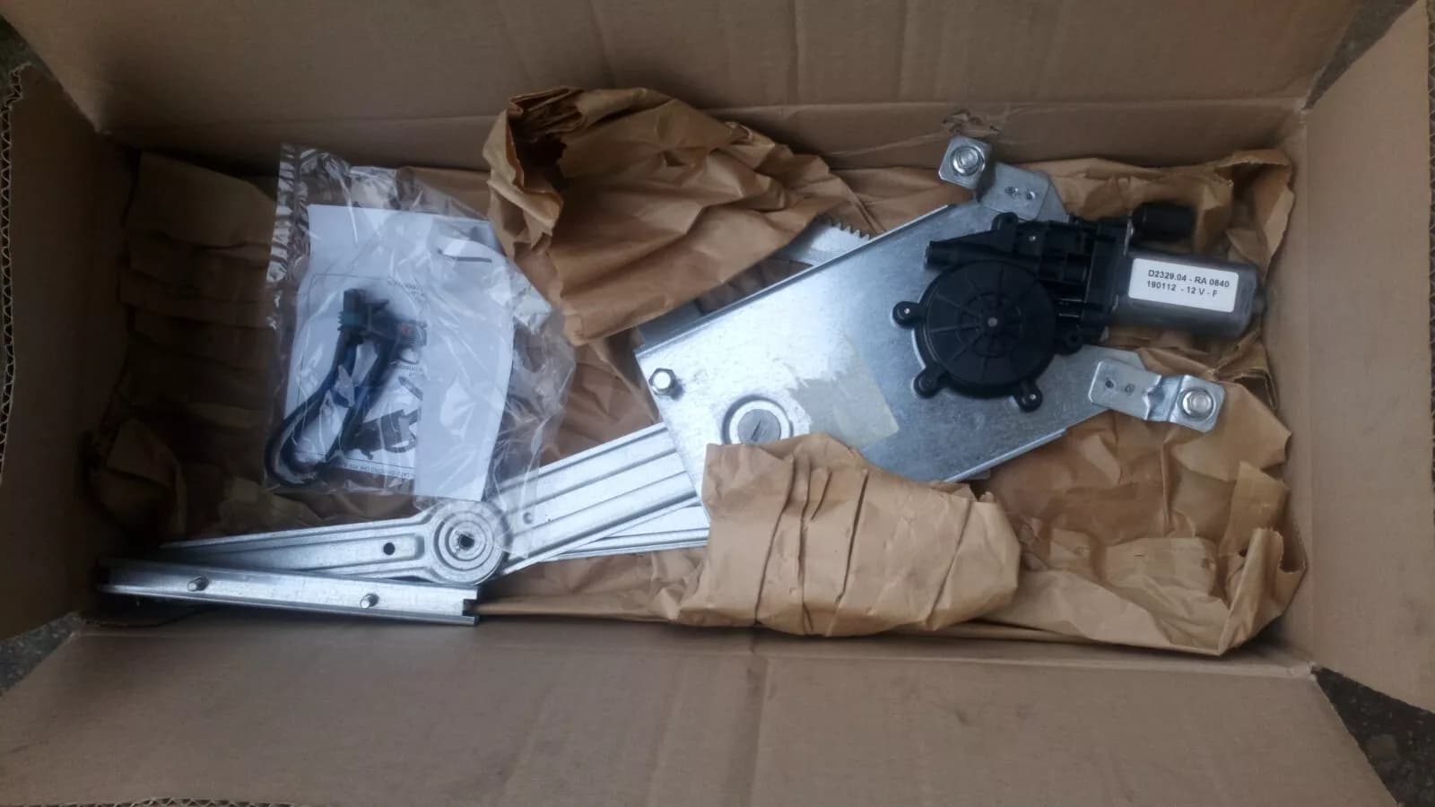 Saab 9-5 Window Regulator front left No: 5184817