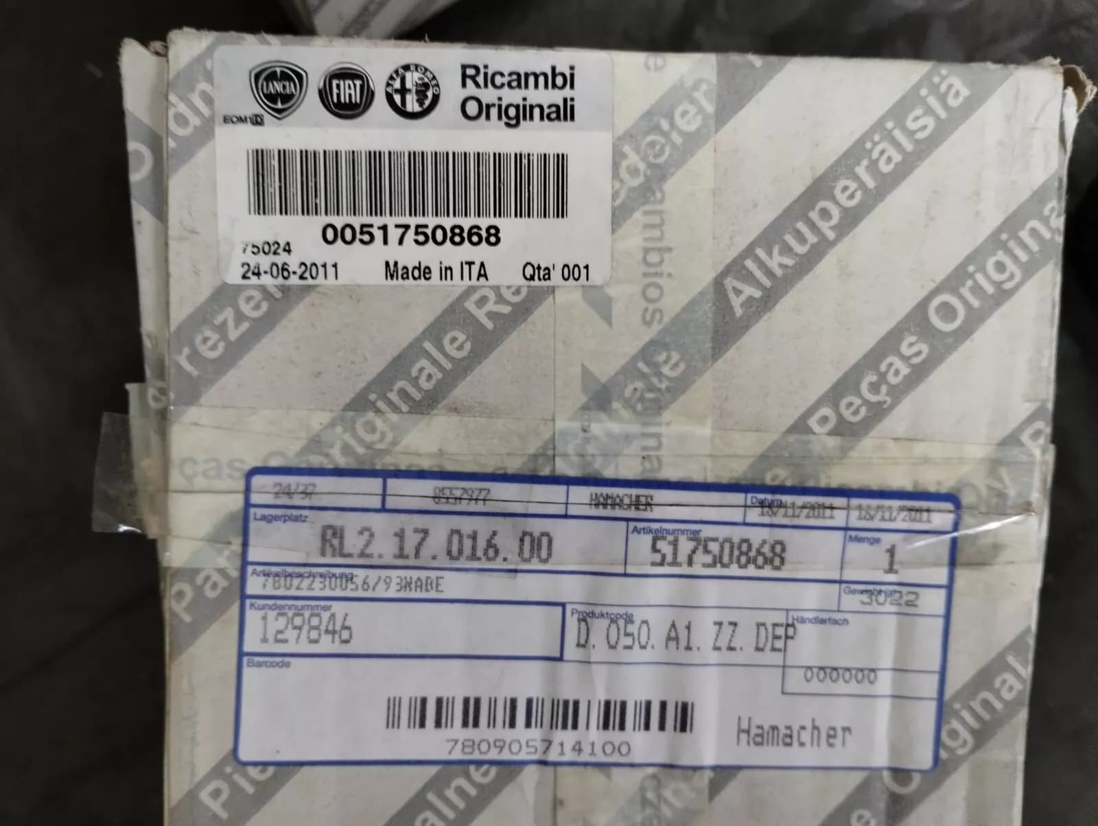 Genuine Fiat wheel hub Ducato No : 51750868