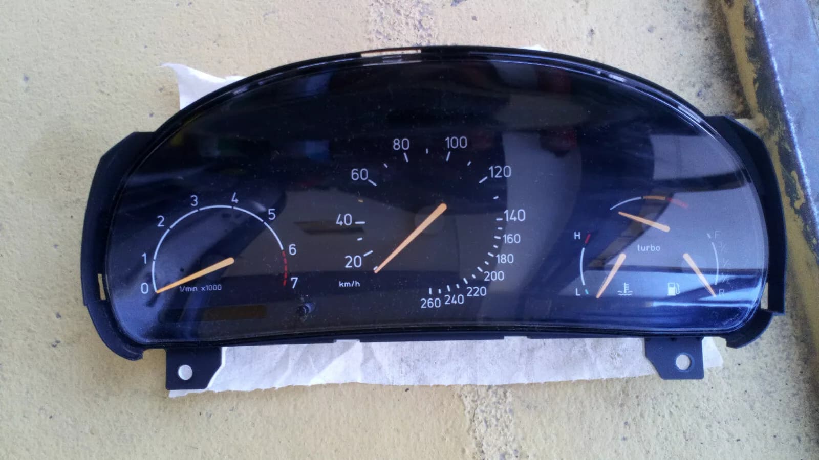 Saab 9-5 speedometer with turbo Part no 5373162 (year 2001)