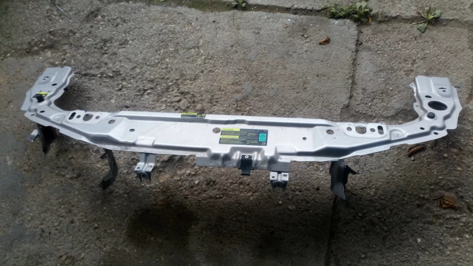 SAAB 9-5 rear bumper year: 2002-05 part no : 5337357