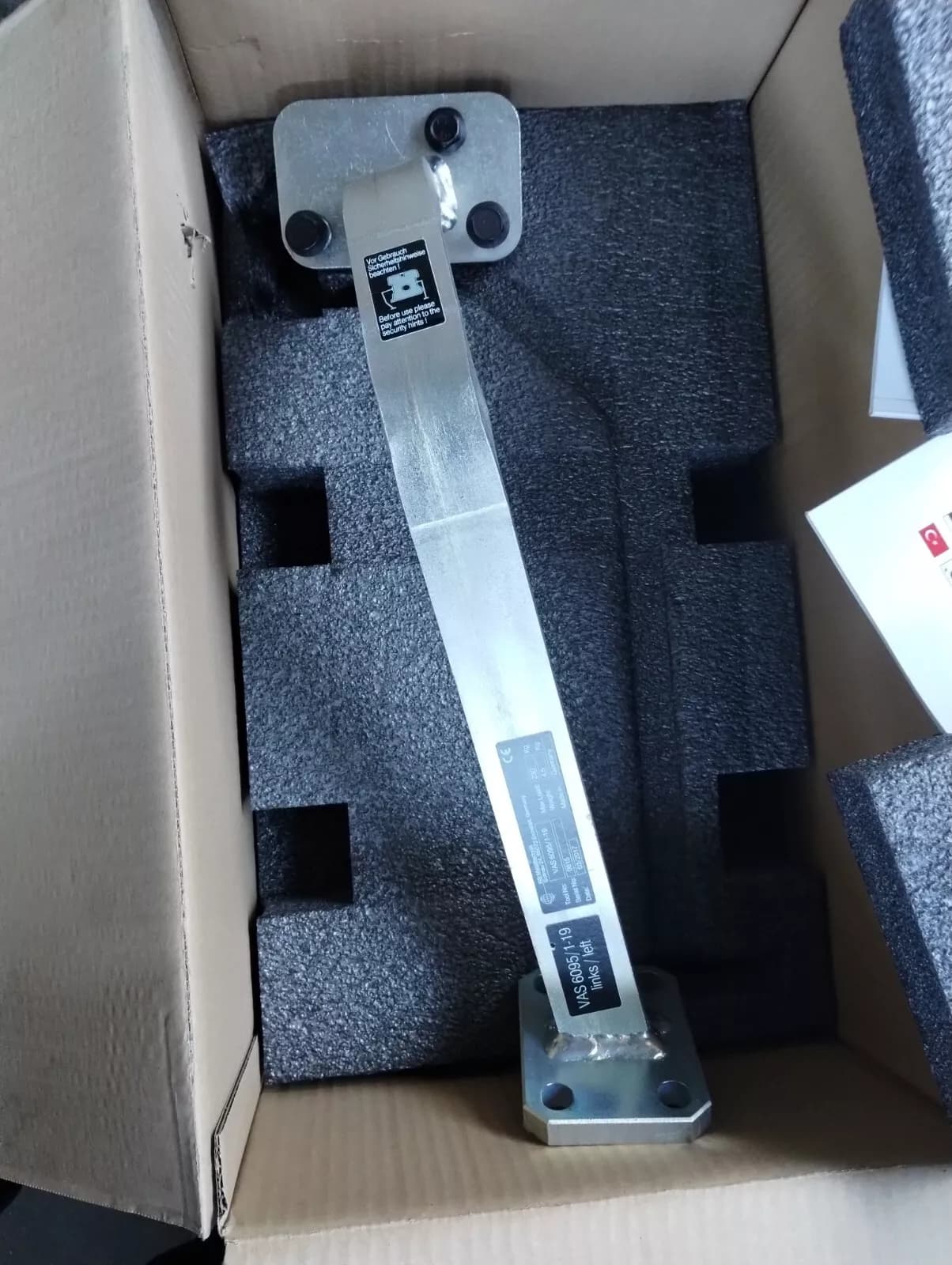 BENTLEY, VAG VAS-6095/1-19 genuine Engine Holder Bracket Nr:ASE45606801000