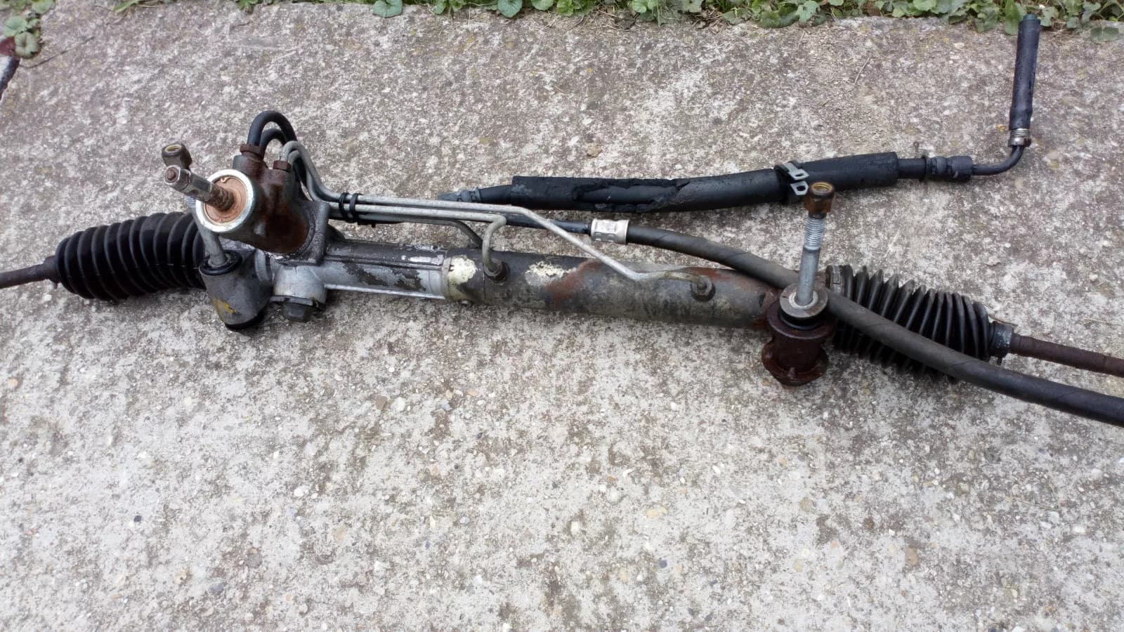 SAAB 9000 CSE, CDE steering gear, power steering. Part no:4004842 year:1990-98