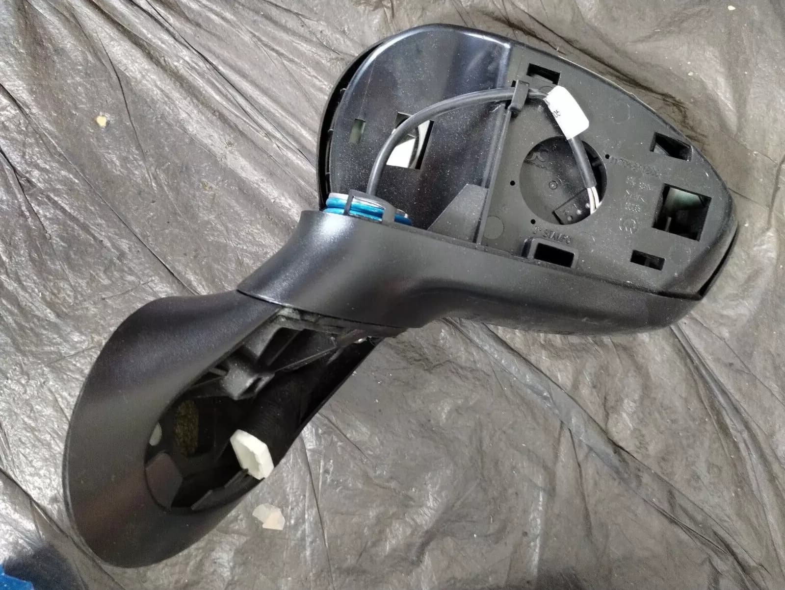 Genuine Fiat 500 mirror No : 735600594