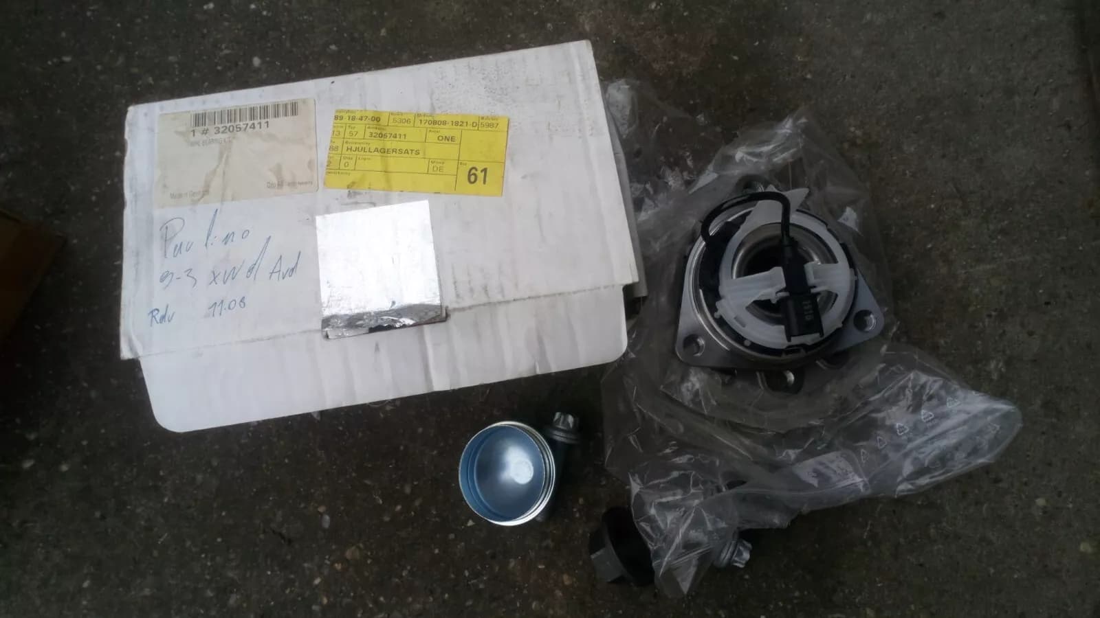 SAAB 9-3 wheel bearing Part no : 32057411 Year: 2006-