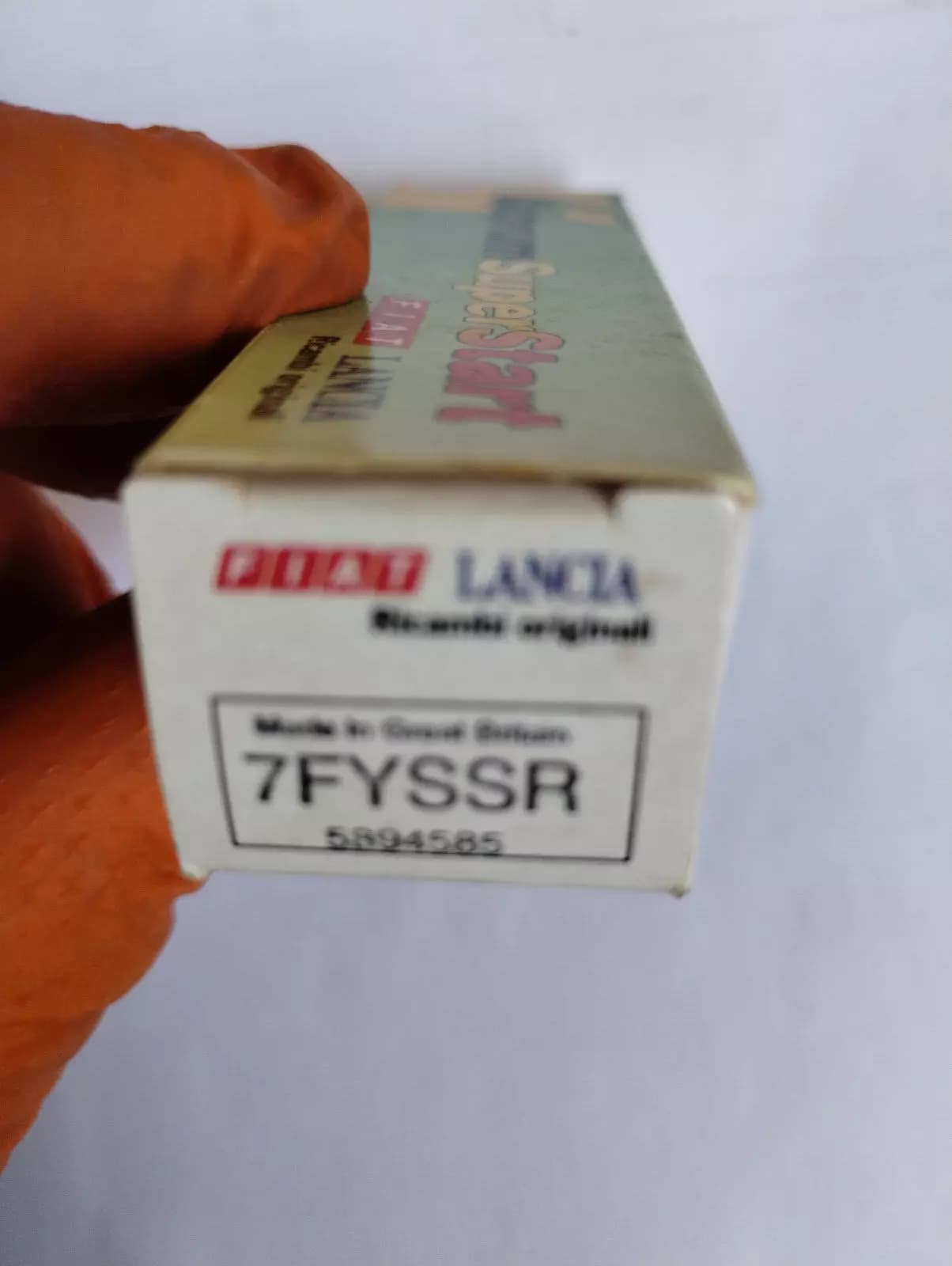 Genuine Fiat, Lancia SPARK PLUG 20 PCS No: 5894585