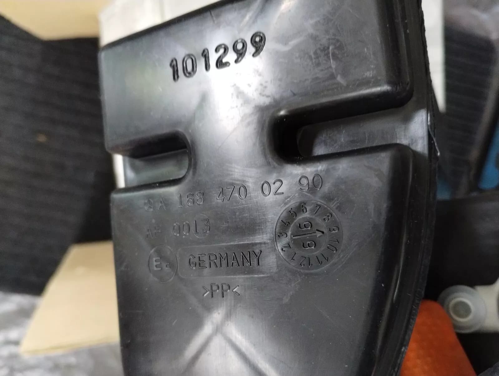 ORIGINAL Mercedes, activated carbon canister No: A1684700290