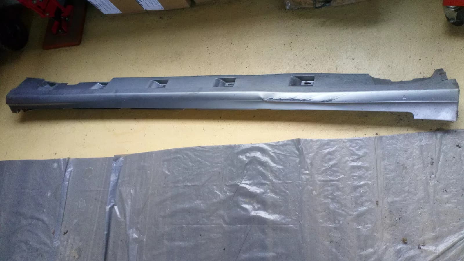 SAAB 9-5 AERO side skirt cover part no:5491790 left year:2005-