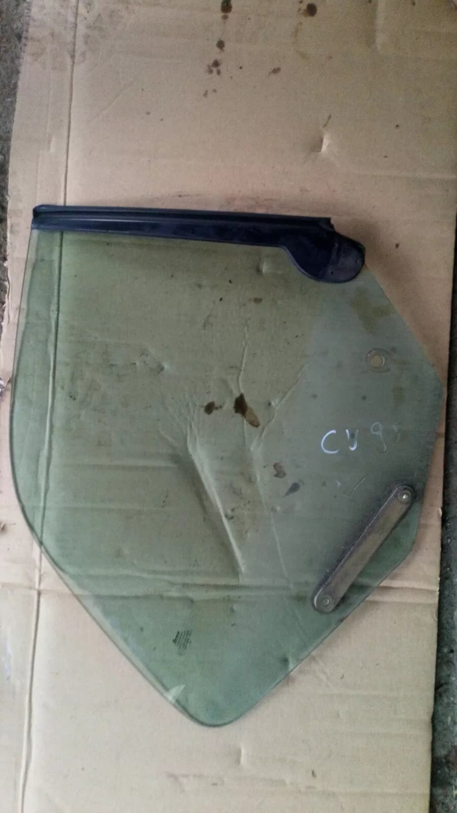 Saab 9-3 Convertible side window right Year: 1998-03