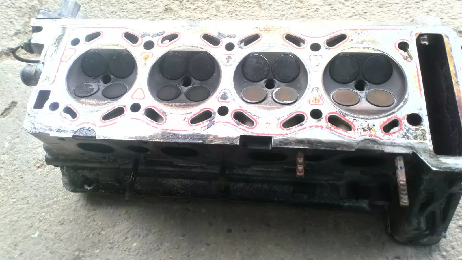 SAAB 9000 2 3T B234L cylinder head Part no:9147927