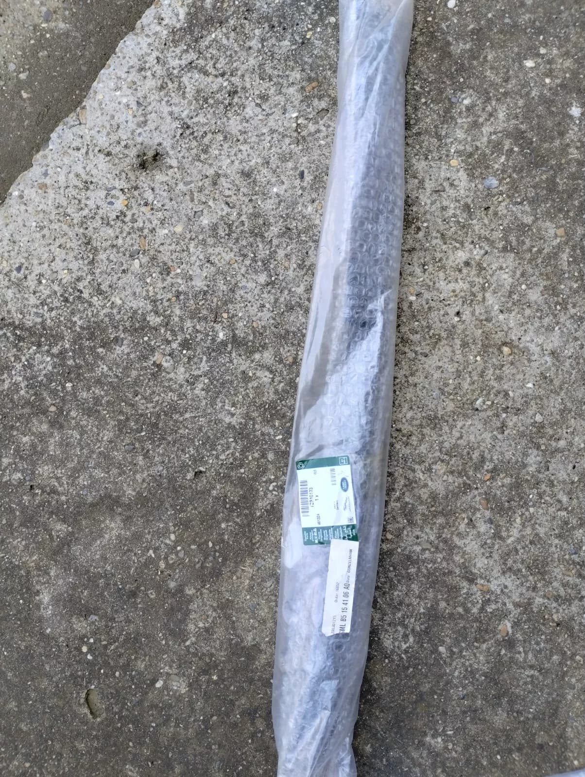 Jaguar, Land Rover, genuine Retainer No: T2R10173