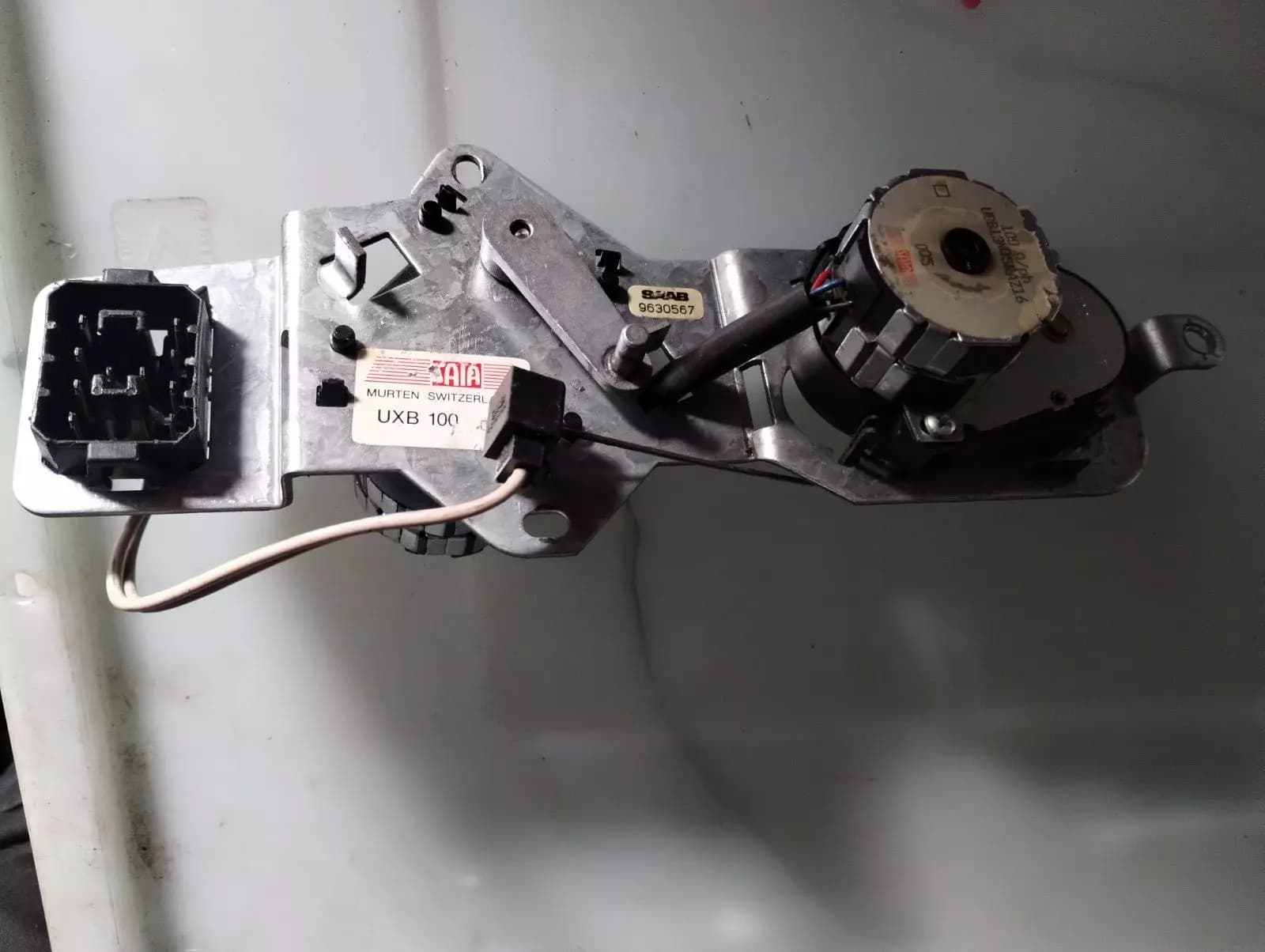 SAAB 9000 CSE, CDE, air conditioning unit Part no: 9630567