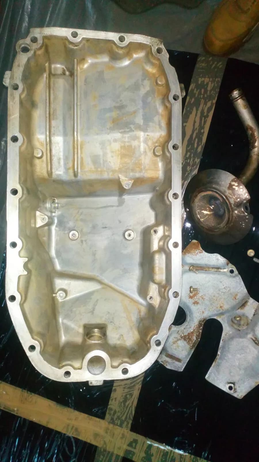 SAAB 9000 2 3T oil pan part no : 914402