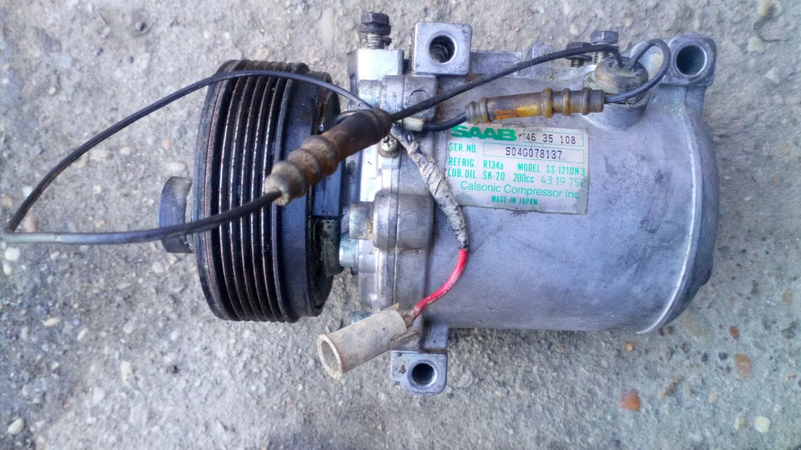 SAAB 9000 B308 air conditioning compressor part no : 4635108 year:1994-98