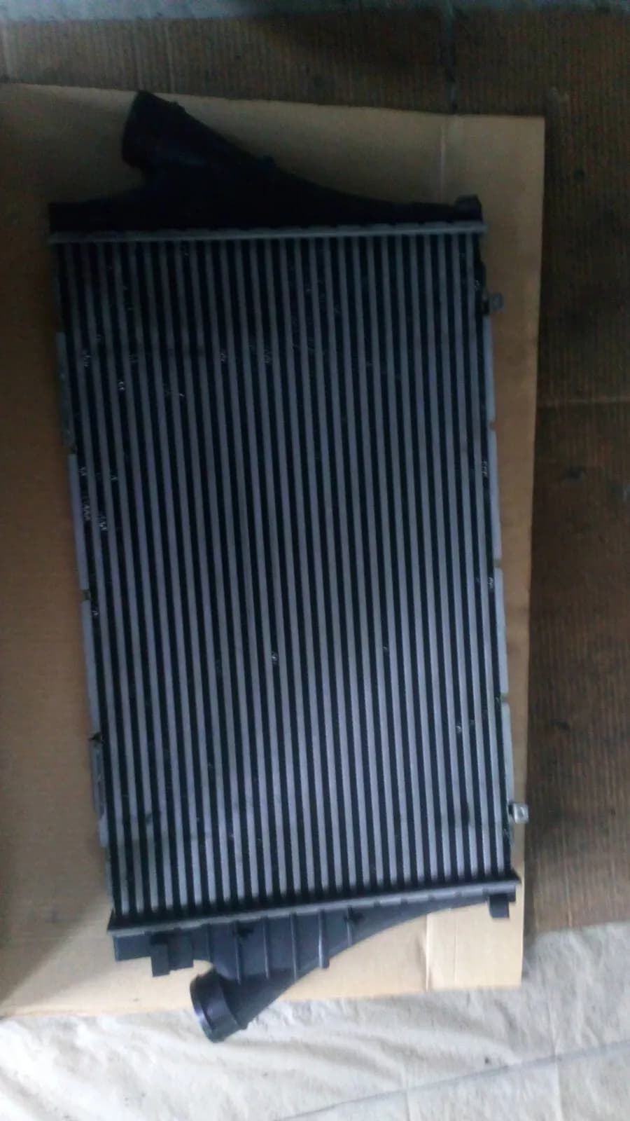 SAAB 9-3 B284 Intercooler Part no : 12800599 Year: 2003-11