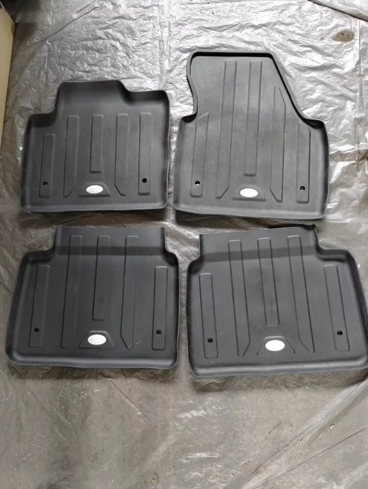 Original Land Rover Discovery Sport Floor Mat Set No: Vplcs0514 /515 /532