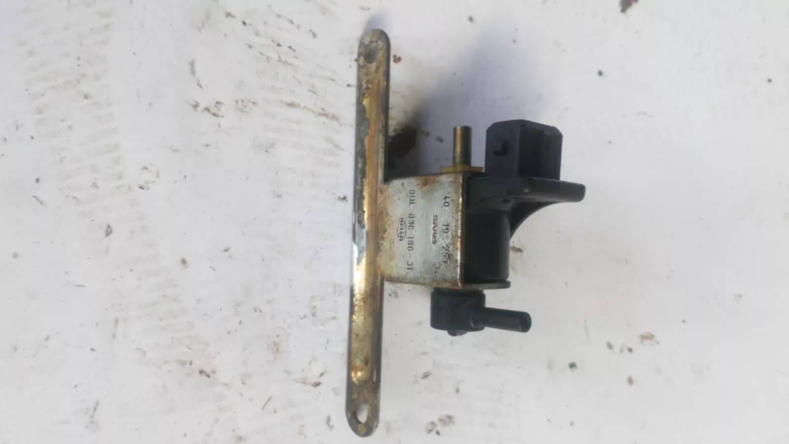 SAAB 9000 Bleeder Valve No: 4015202