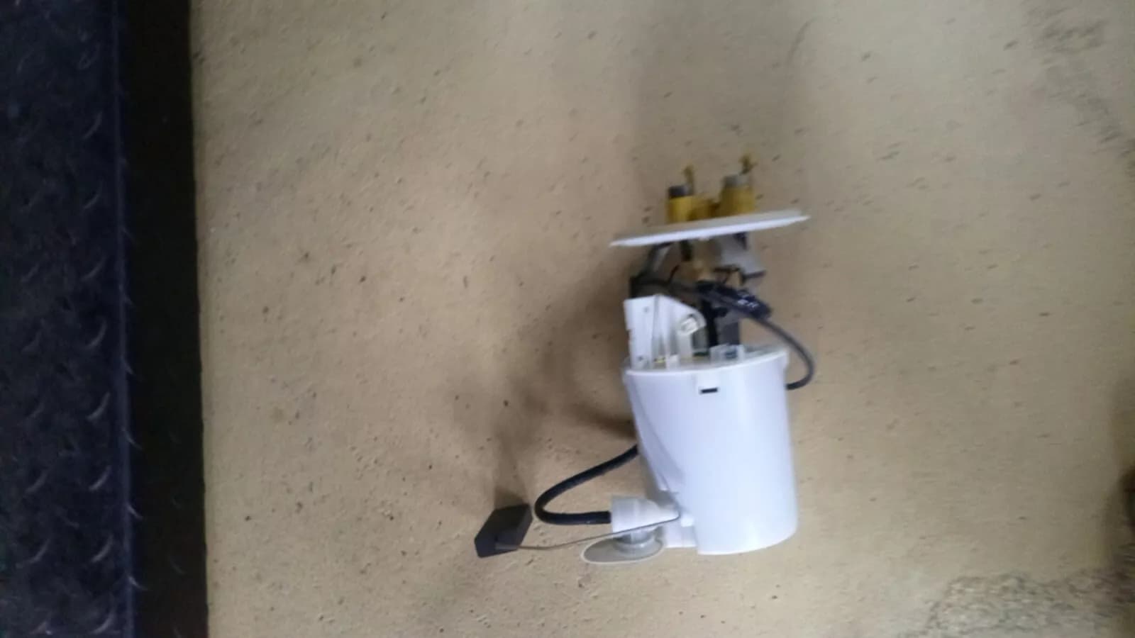 Saab fuel pump part no:4023867