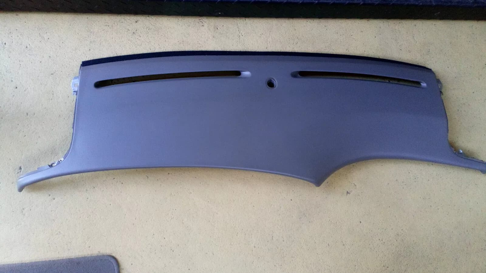 SAAB 9000 CSE,CDE Genuine dashboard cover without cracks!