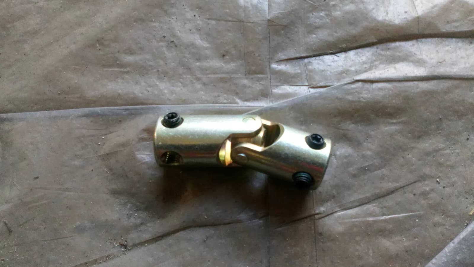 SAAB 900NG Convertible steering knuckle, part no 5113402, year 1994-98