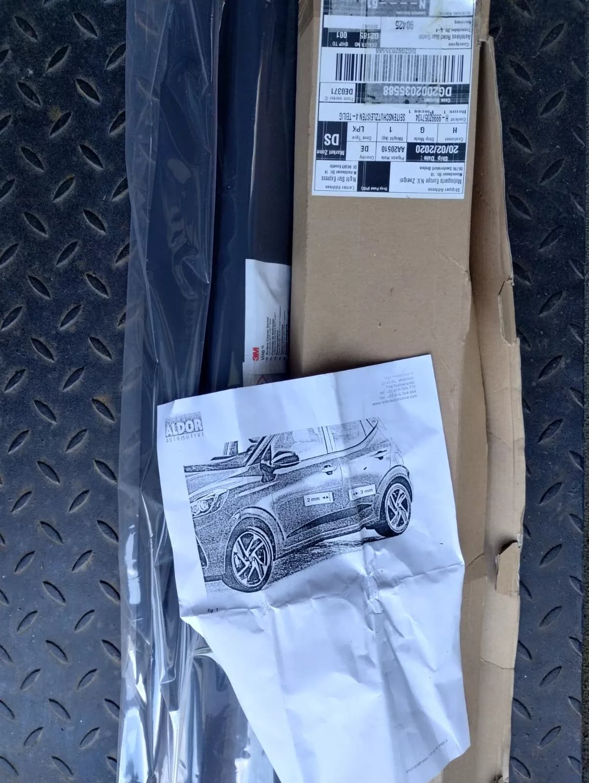 HYUNDA original side protection strips No : 9999Z057134