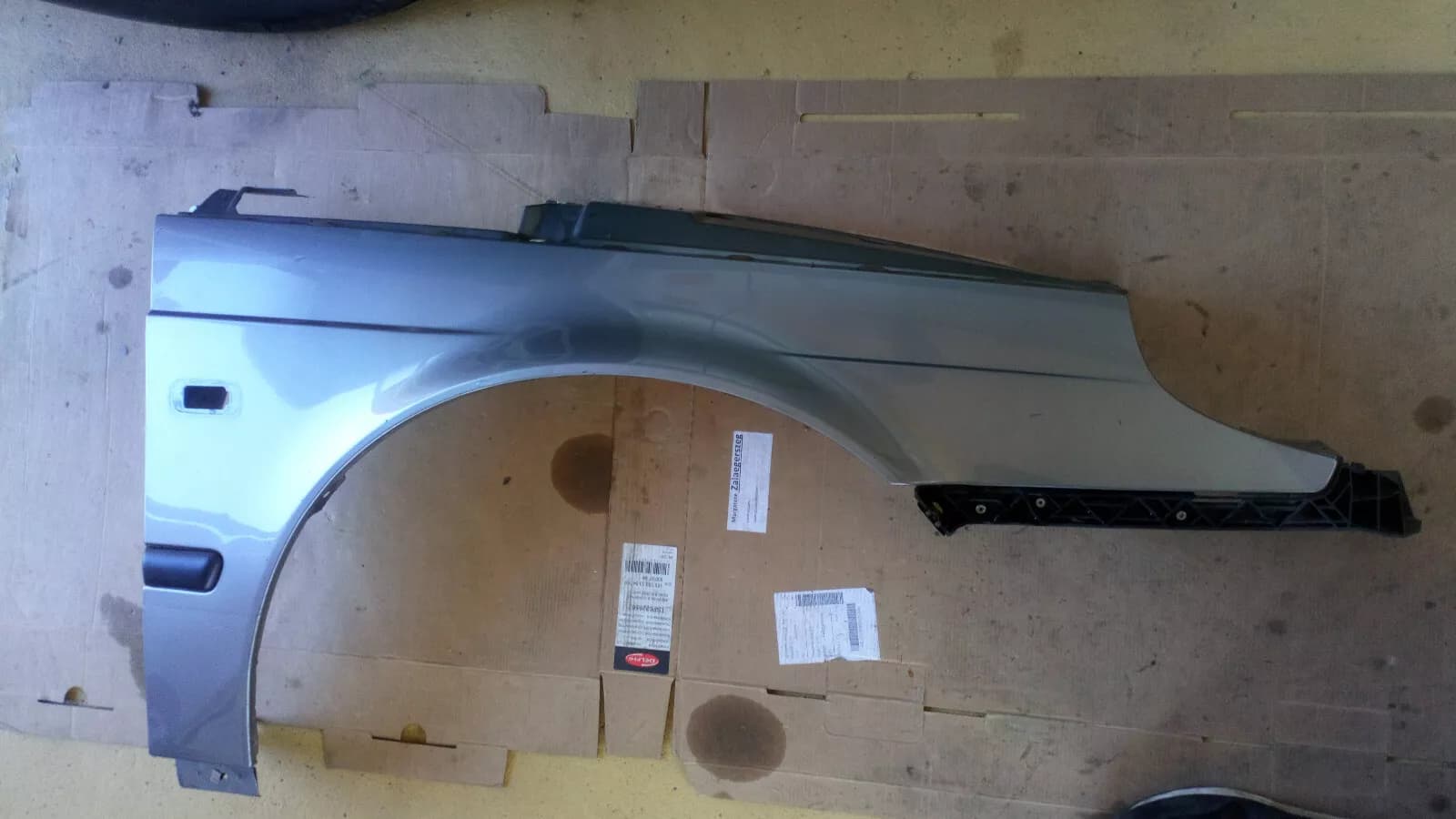 Saab 9-5 fender right color silver 279 BJ:2002-05