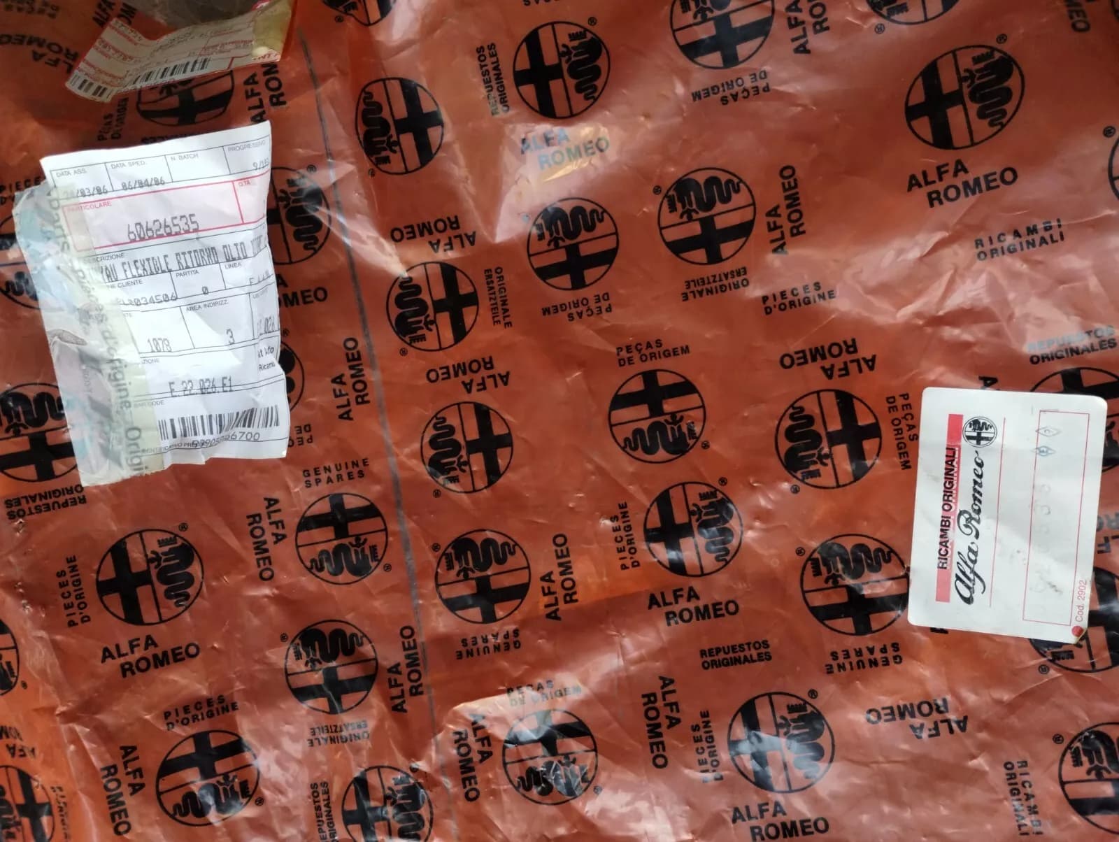 Genuine Alfa Romeo 166 RUBBER TUBES AND FEEDING SLEEVE No : 60626535